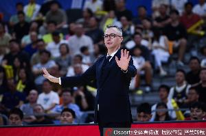 媒体人谈广东获胜:篮球不是说必须谁来打 谁来带才是正确的